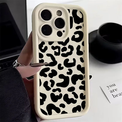 Coque de téléphone avec motif imprimé léopard noir